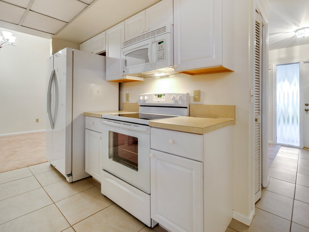 Building Photo - 14465 Larkspur Ln