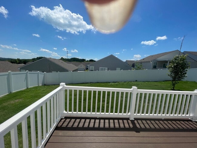 Building Photo - You’ve Got to See This Rental!