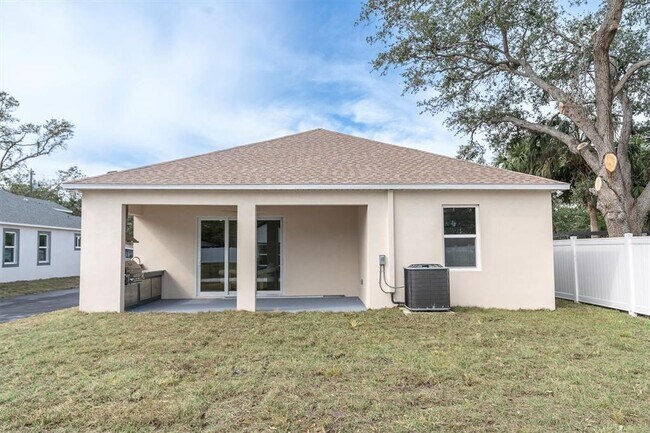 Building Photo - 5361 71st Way N