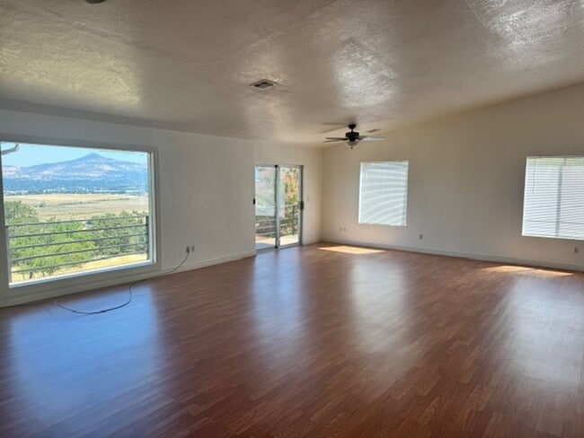 Building Photo - PRIVATE ONE OF KIND THAT SITS ATOP A HILLS...