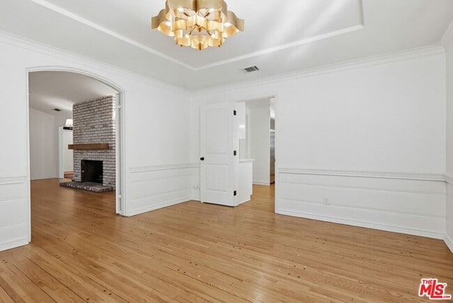 Building Photo - 12005 Hesby St