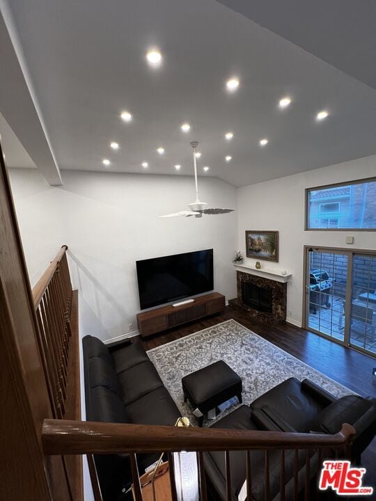 Building Photo - 7825 Seaglen Dr