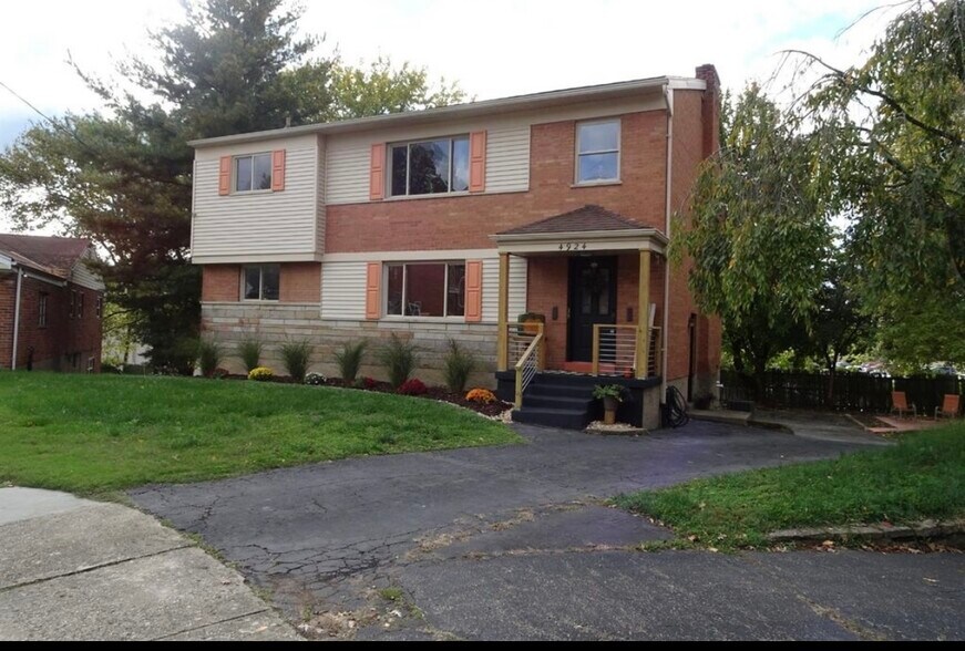 Primary Photo - 4924 Kelsch Ln