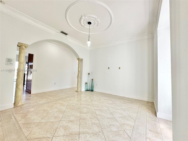 Building Photo - 5023 NW 94th Doral Pl