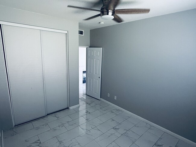 Building Photo - 7575 Lime Ave