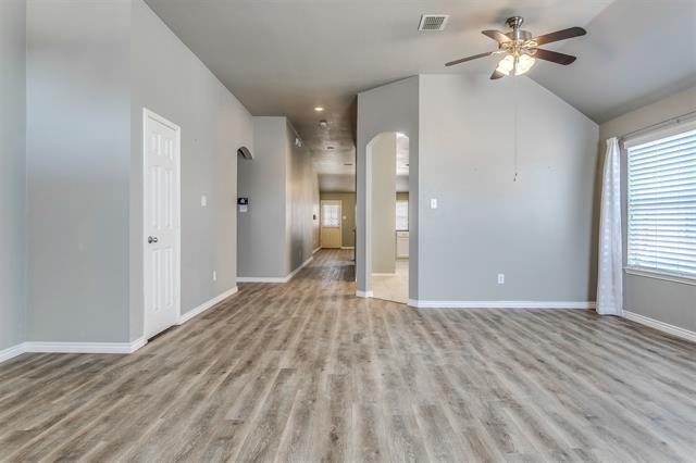 Building Photo - 3611 Redwood Cir