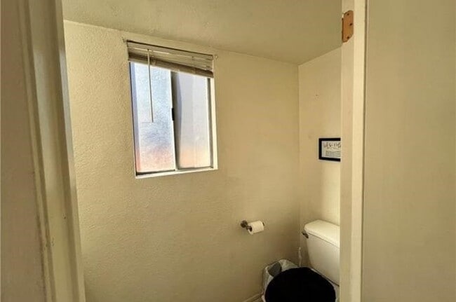 Building Photo - 14629 Mountain High Dr