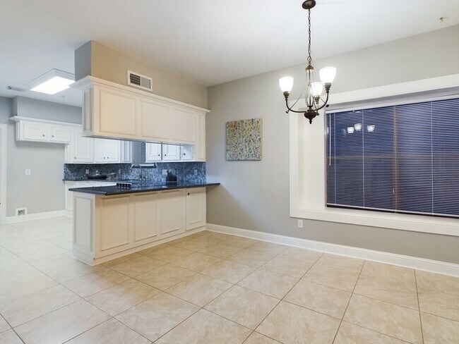 Building Photo - 11614 Taos Ln