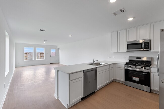 Building Photo - 3041 Majestic Sunrise Dr