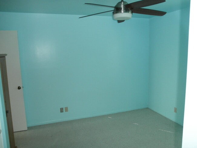 Building Photo - 401 NW 23rd St