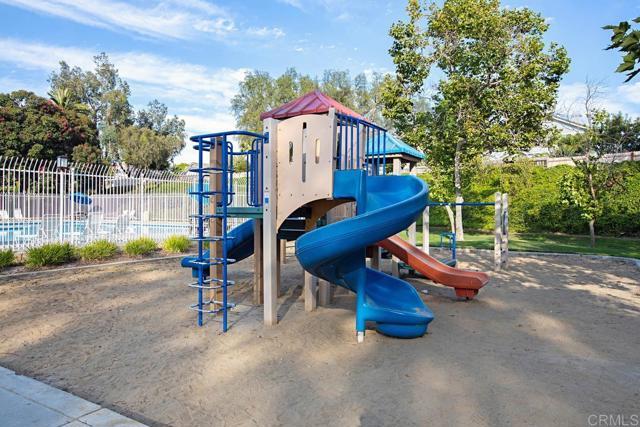 Building Photo - 5444 Loganberry Way