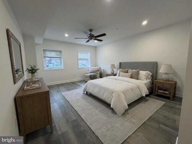 Building Photo - 45 E High St