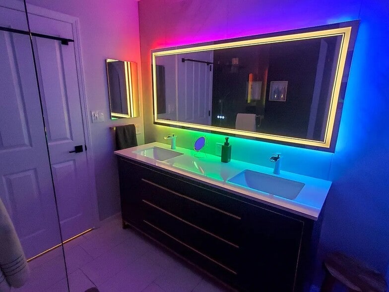 Building Photo - 948 Acequia de las Joyas