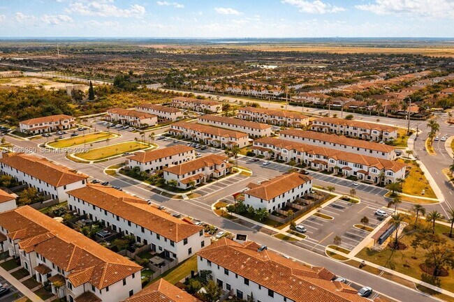 Building Photo - 11851 SW 246 Terrace