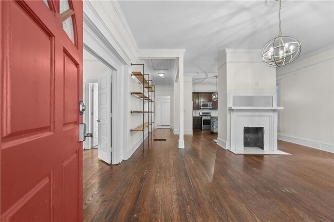 Building Photo - 470 Kelly St SE