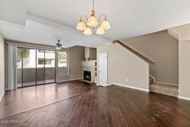 Building Photo - 10115 E Mountain View Rd