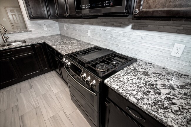 Building Photo - 20514 Chatfield Bend Way