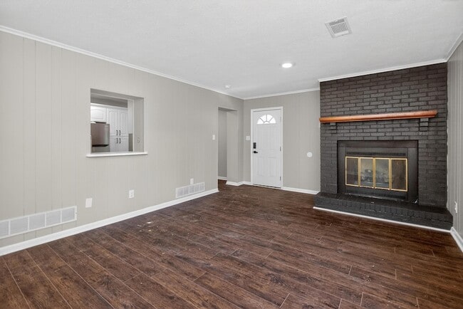 Building Photo - 1994 Brynell Dr