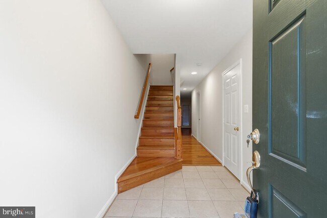 Building Photo - 8108 Dove Cottage Ct