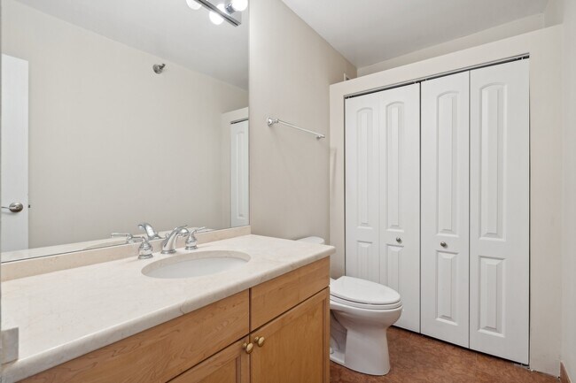 Building Photo - 474 N Lake Shore Dr
