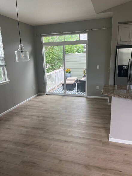 Building Photo - 2027 Grays Peak Dr