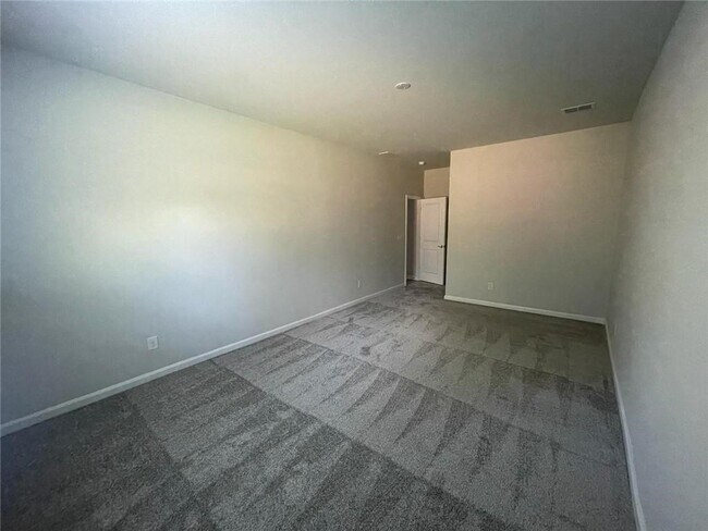 Building Photo - 3156 Morris Hills Dr