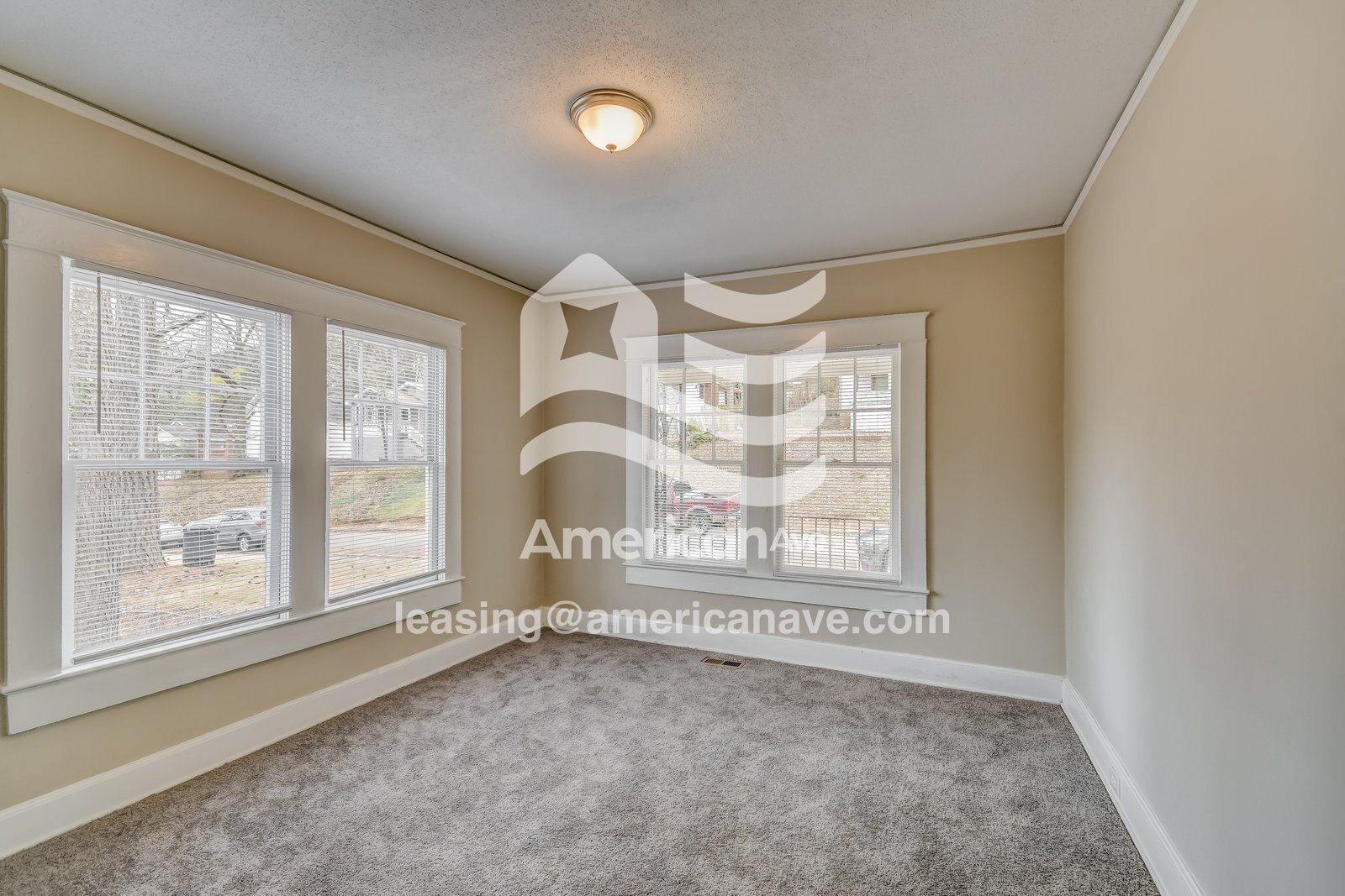 Building Photo - 7206 4th Ave S