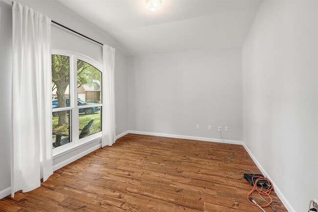 Building Photo - 606 Horizon Trail
