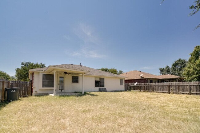 Building Photo - 3310 Zinfandel Ln