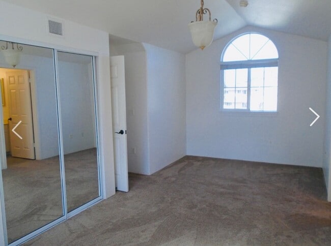 Building Photo - 3 Bedroom 3.5 Bath Covered garage at Nanea...