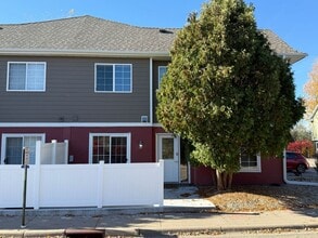 Building Photo - Location - Location - Location! Two Bedroo...