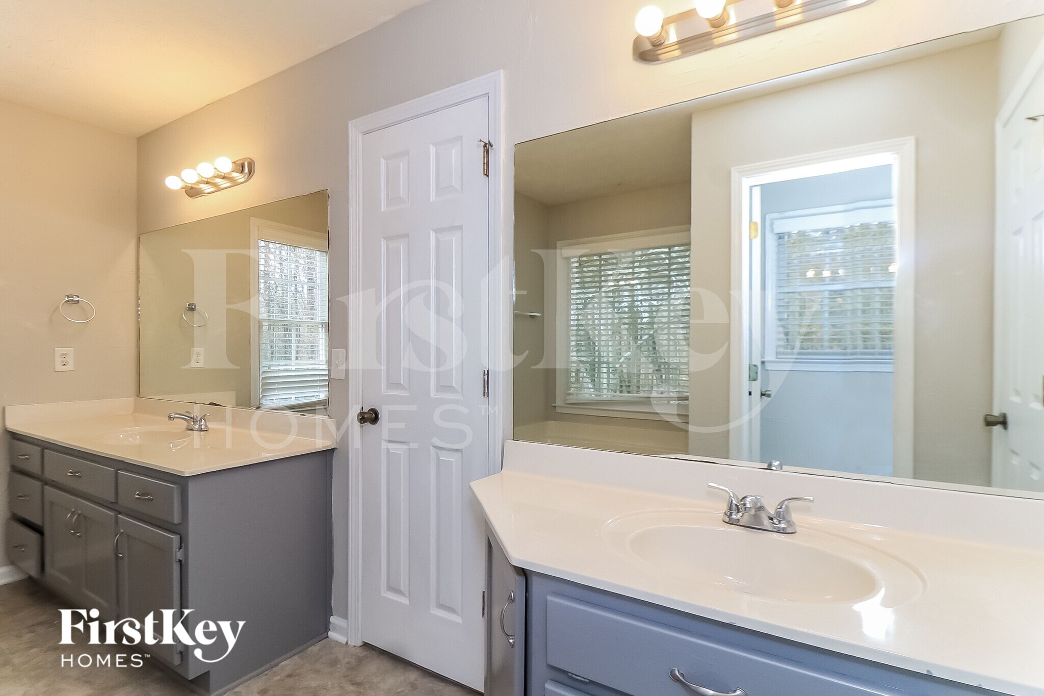 Building Photo - 7285 Wyngate Dr