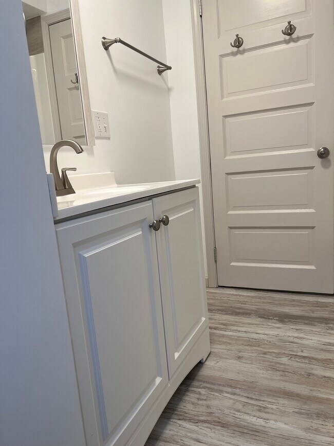 Bathroom - 402 Brandon St