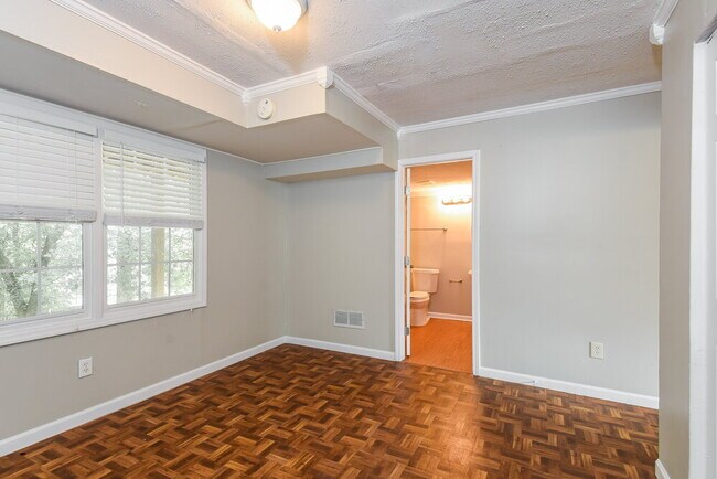 Building Photo - 4930 Baker Plantation Way