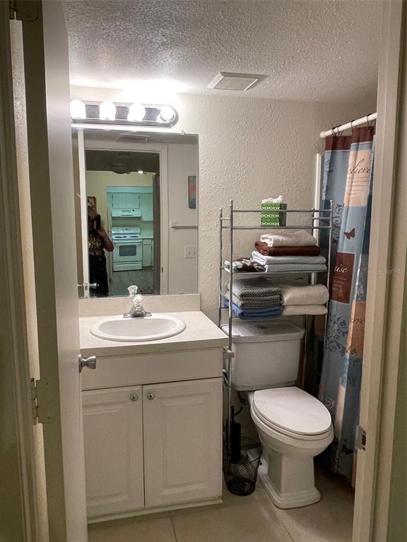 Building Photo - 2690 Coral Landings Blvd