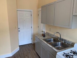 Building Photo - 2600 Elim Ave