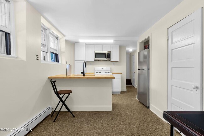 Building Photo - 69 Mt Tabor Way