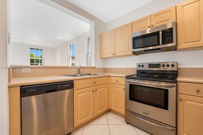 Building Photo - 480 SW 147th Ave