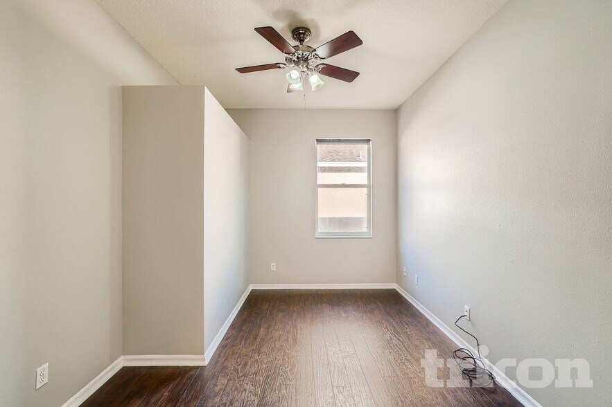 Building Photo - 10616 Little Bend Ln