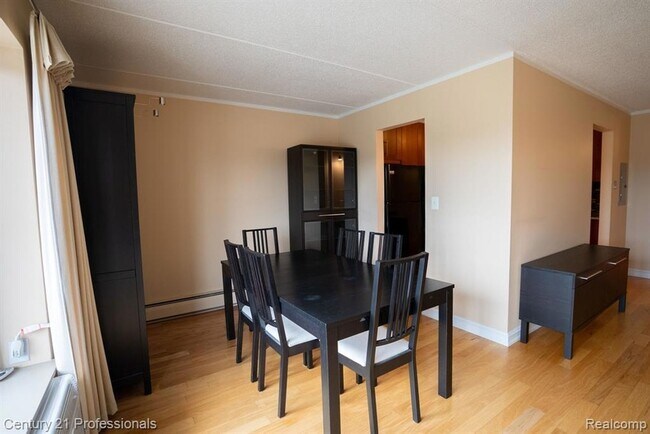 Building Photo - 35300 Woodward Ave