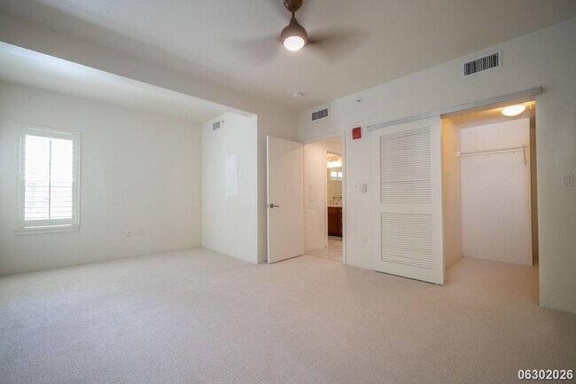 Building Photo - $3,300 / 1BR • 1BA • 757 SF • First-Floor Ka Malanai Condo | Available Now! (Kailua)