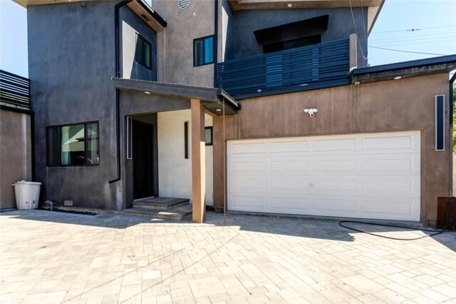 Building Photo - 8252 Morse Ave