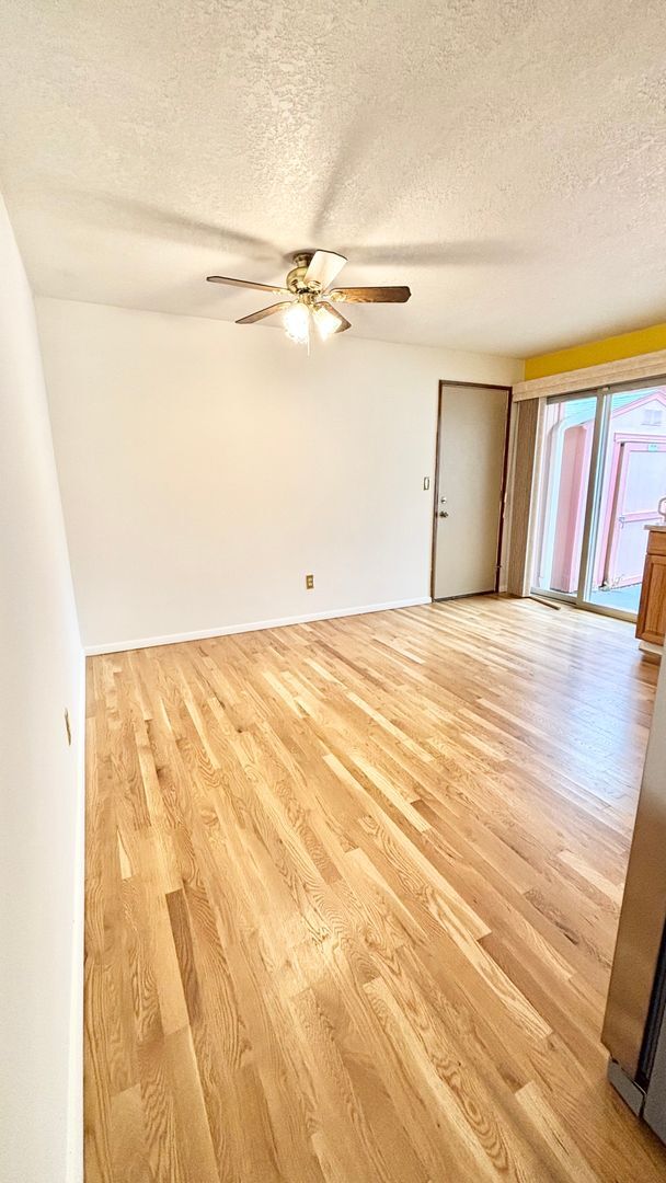 Building Photo - Now Offering Half Month Free! Charming 2BD...