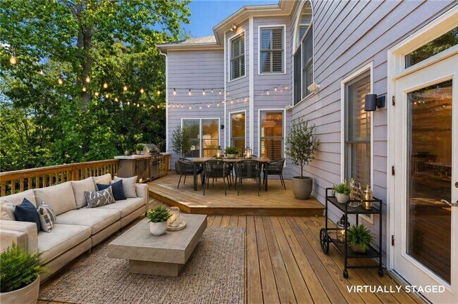 Building Photo - 520 Redding View Ct NW