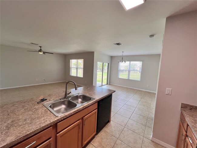 Building Photo - 25524 Lambert Ln