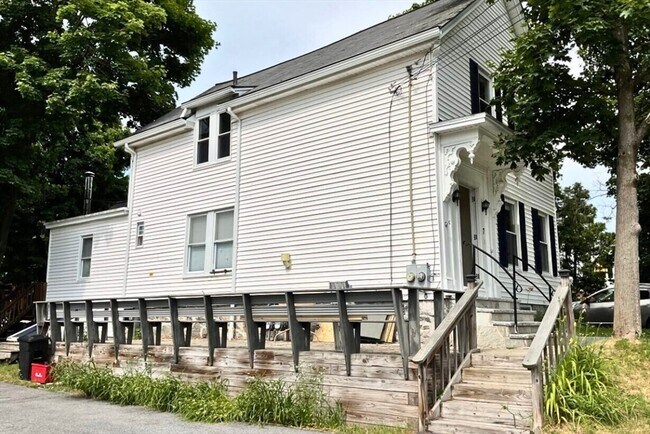 Building Photo - 7 Riverneck Rd