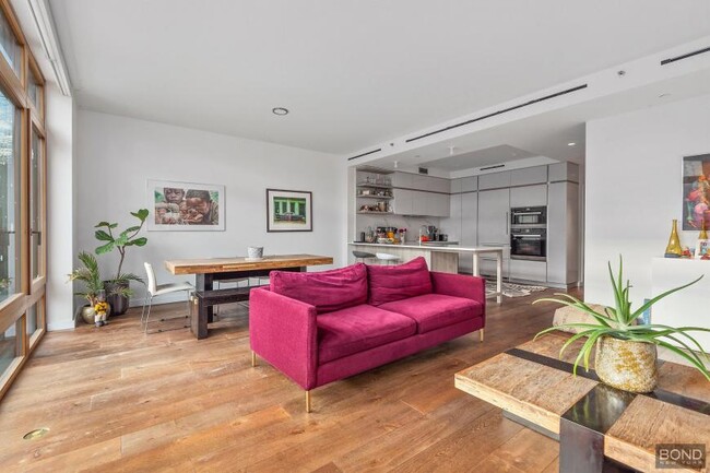 Building Photo - 2 bedroom in New York NY 10009