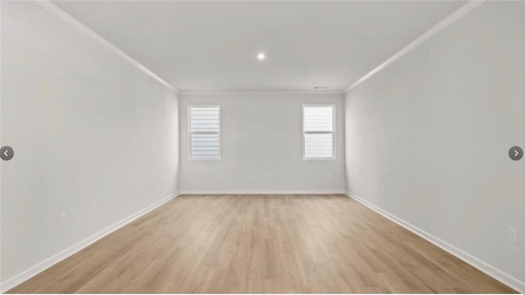 Building Photo - 129 King Vlg