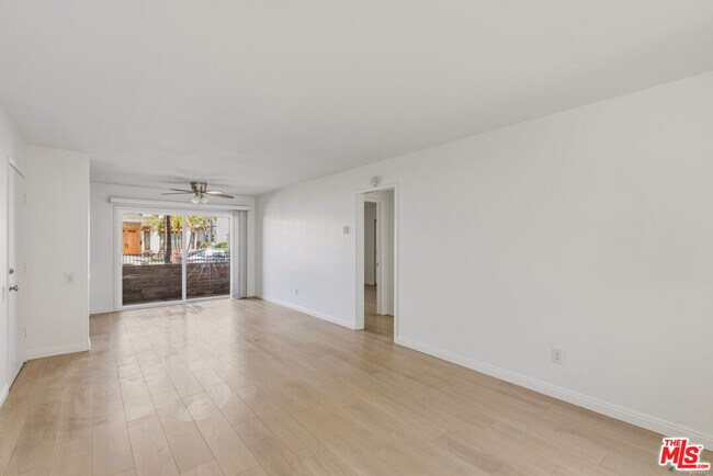 Building Photo - 2020 Graham Ave