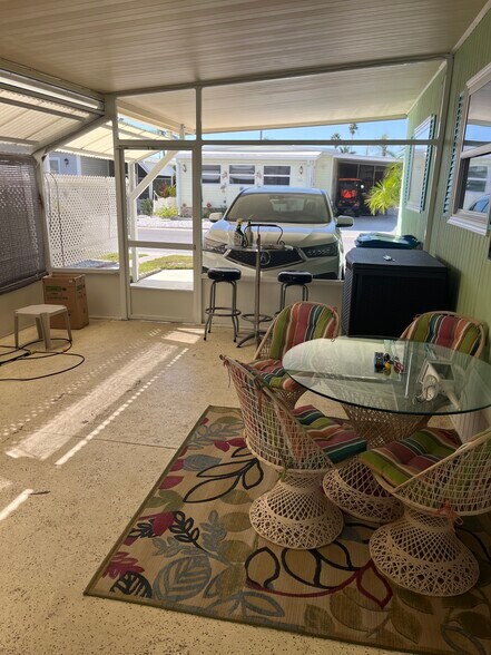 Building Photo - 4841 92nd St N